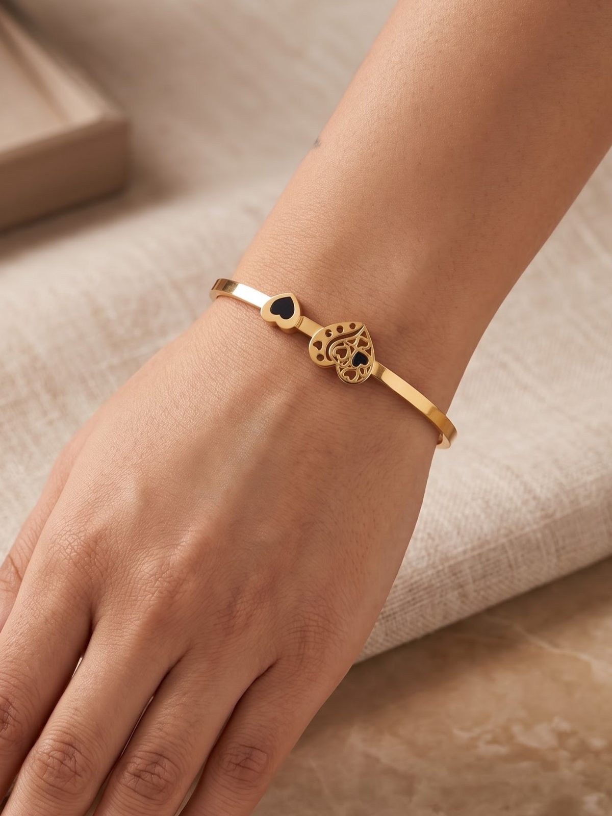 Shanaya Heart Design Anti-Tarnish Bracelets