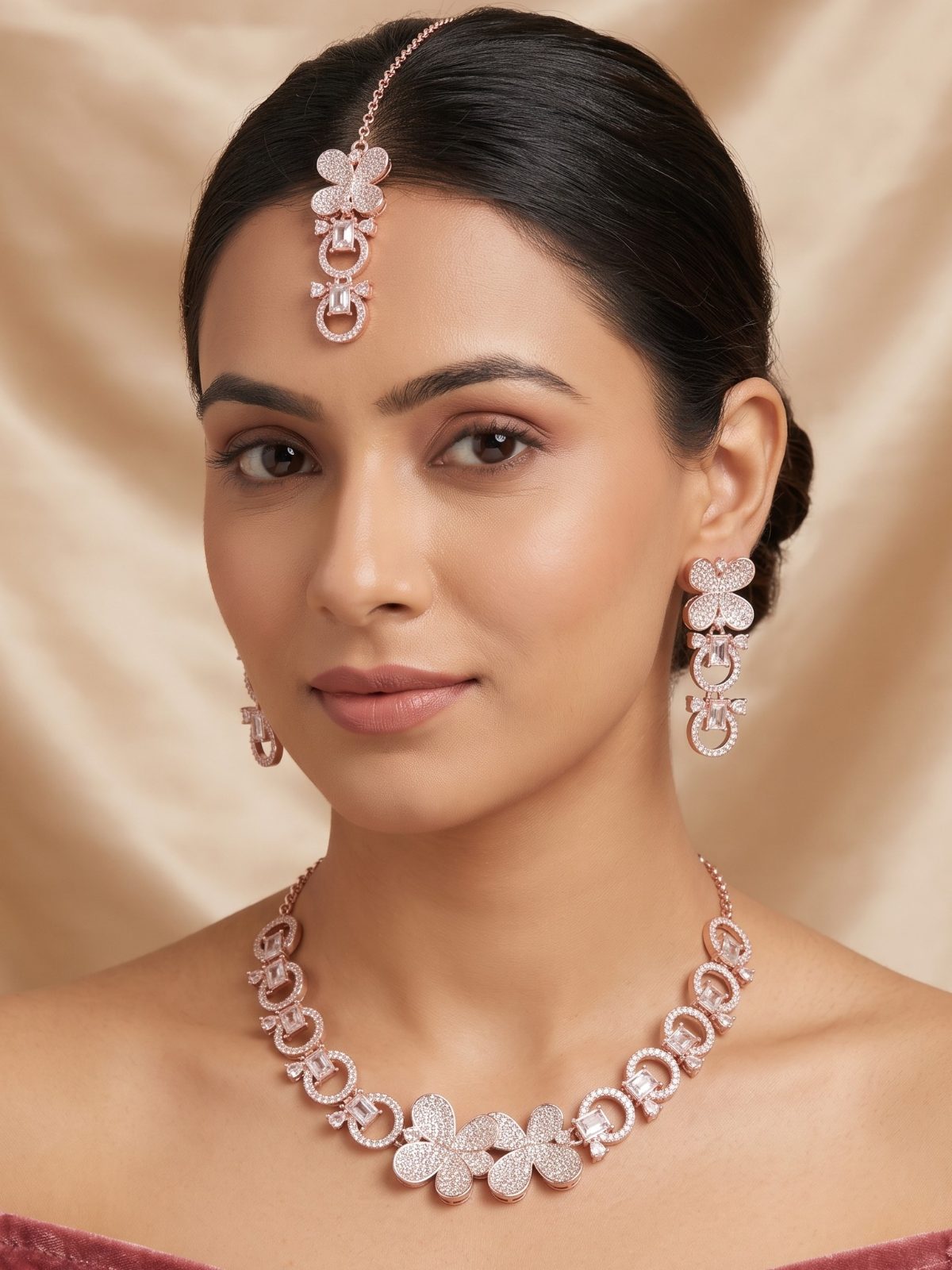 Siya Sleek Zercon Necklace Set with Maang Tikka