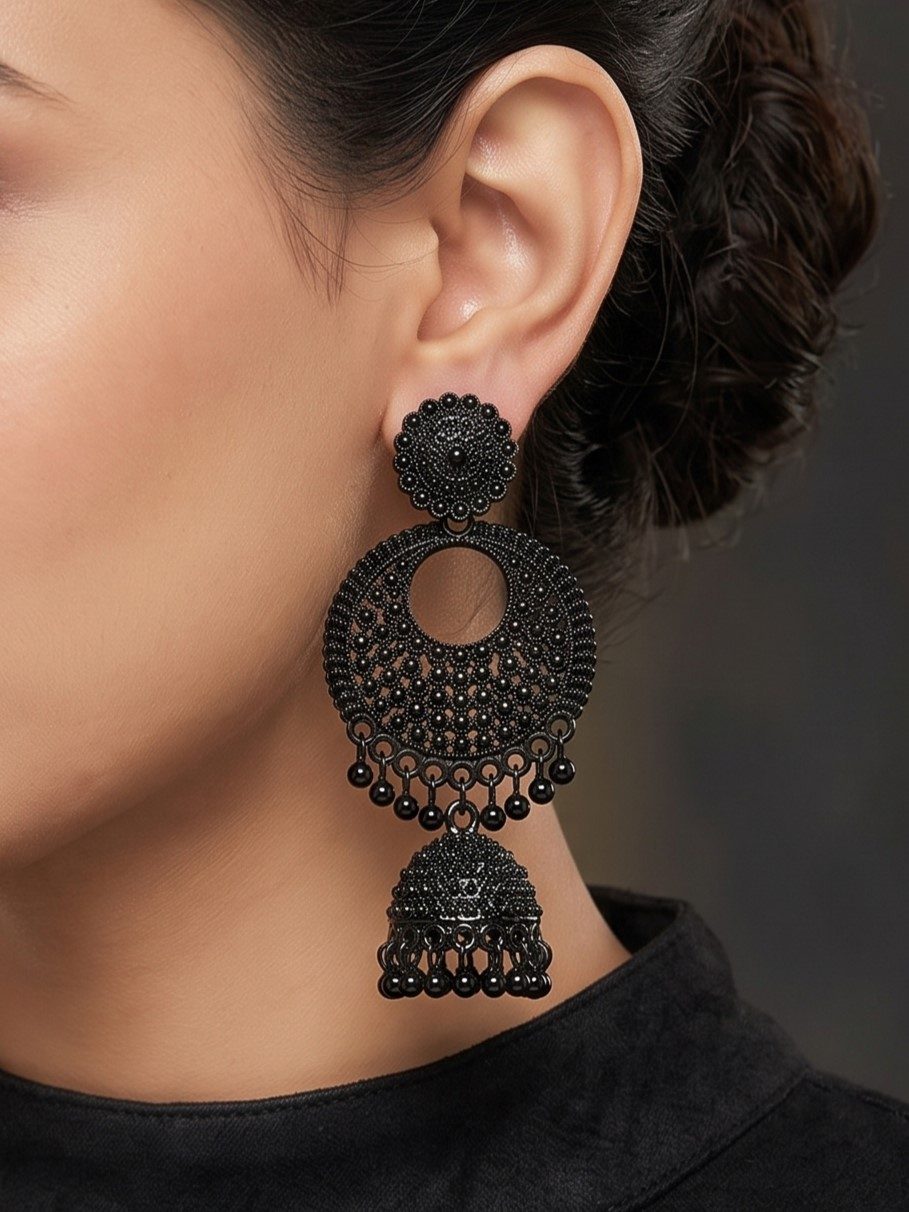 Ridhima Oxidised Earring