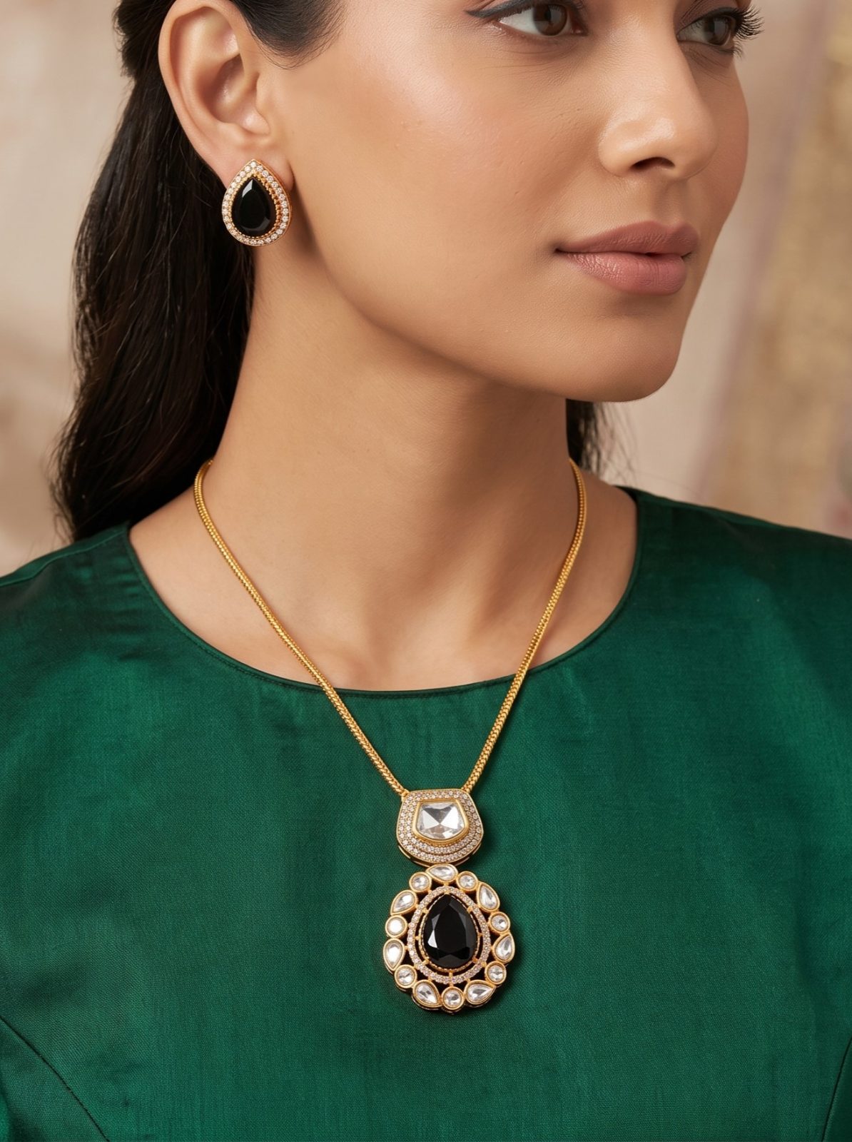 Kashvi Polki Kundan and Chain Pendant Set
