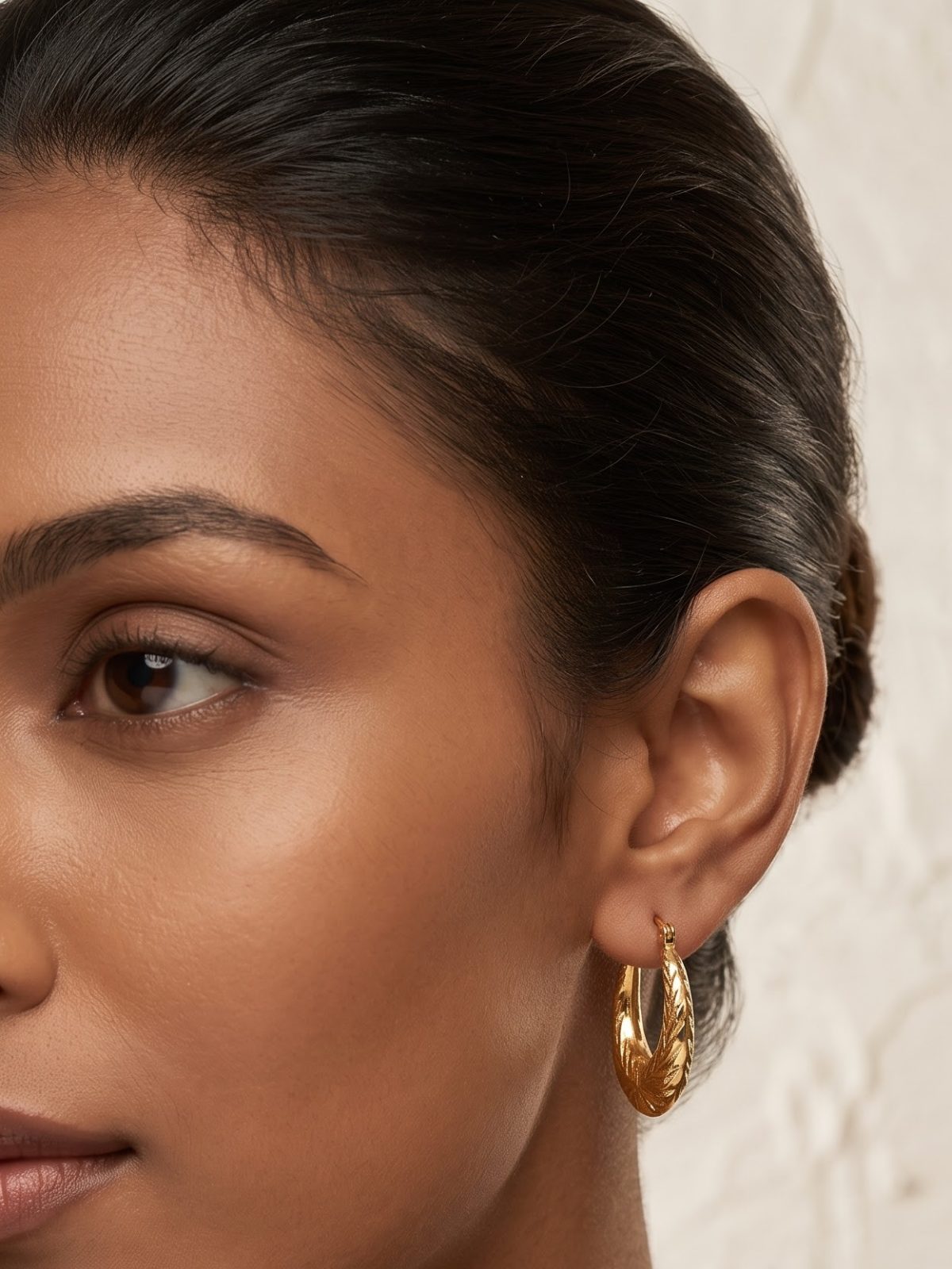 Sanjana Gold Hoop Earrings
