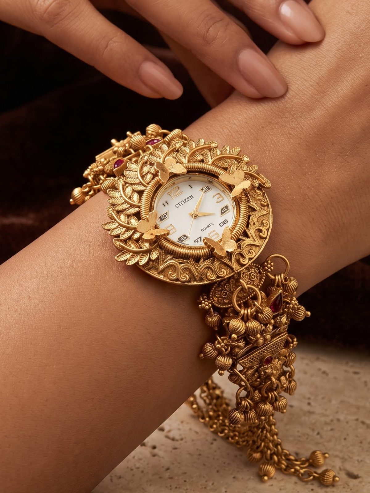 Navya Festive Leaf Motif Watch