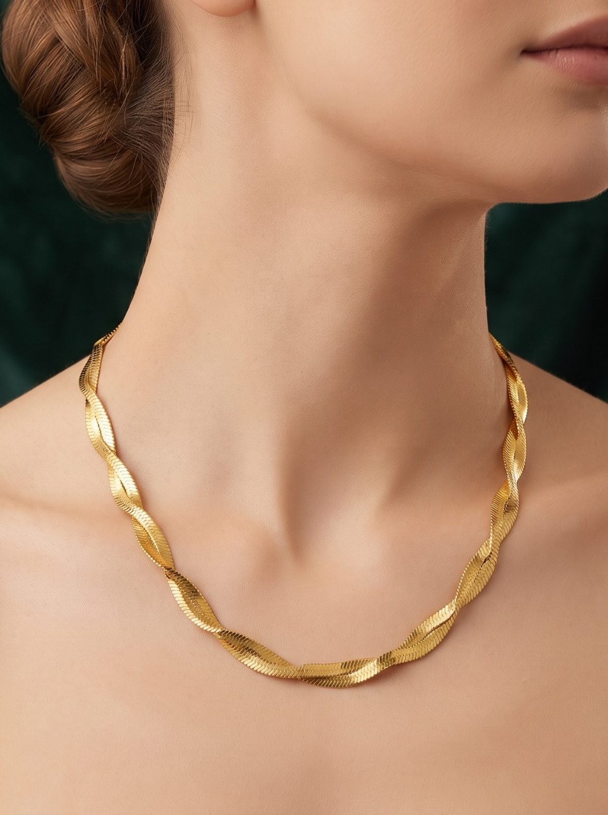Shivi Western Look and Gold Tone Designer Chain