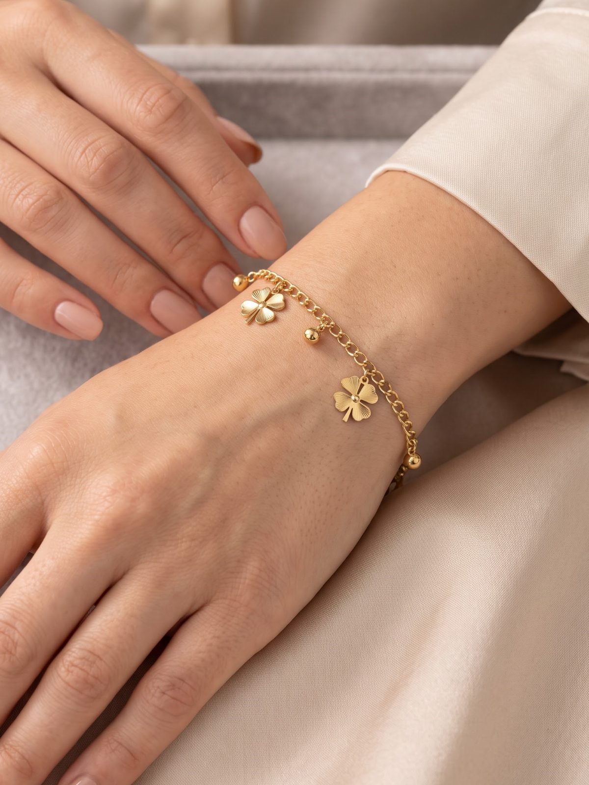 Tanvi Gold Plated Floral Bracelet